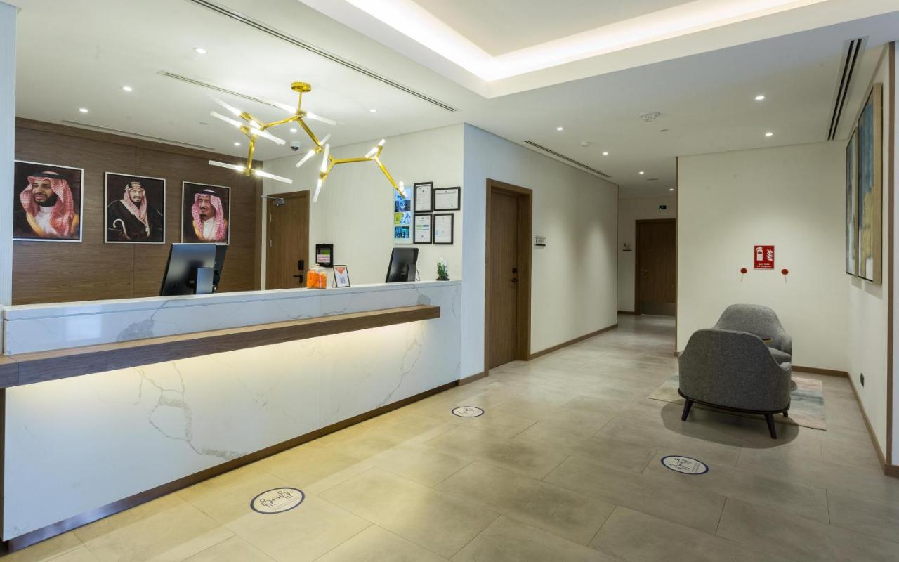 Comfort Hotel Jeddah King Road Екстериор снимка