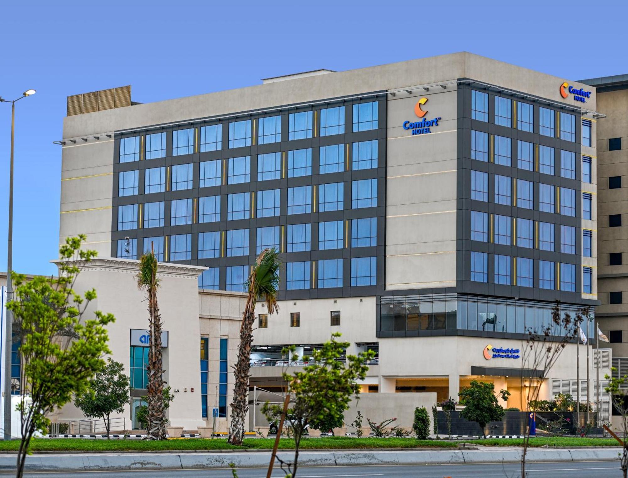 Comfort Hotel Jeddah King Road Екстериор снимка