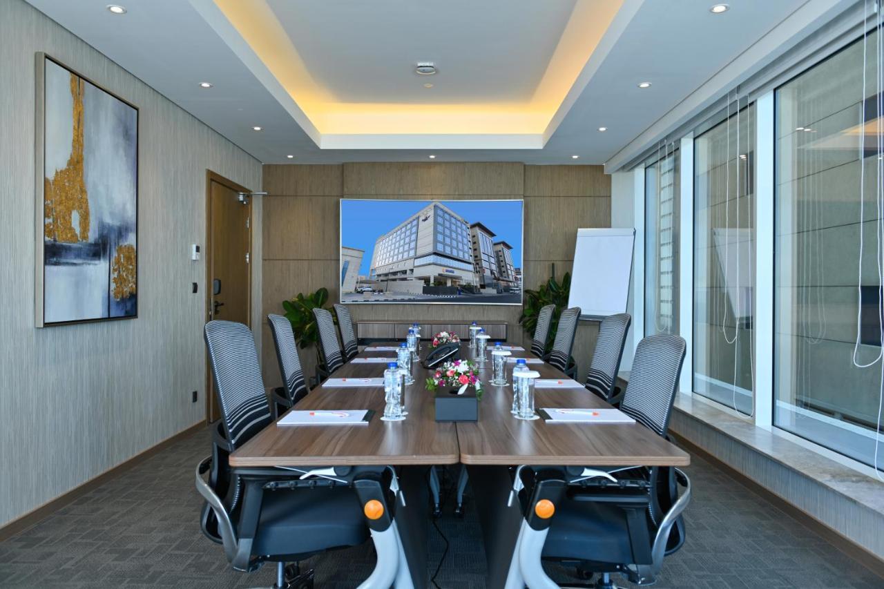 Comfort Hotel Jeddah King Road Екстериор снимка