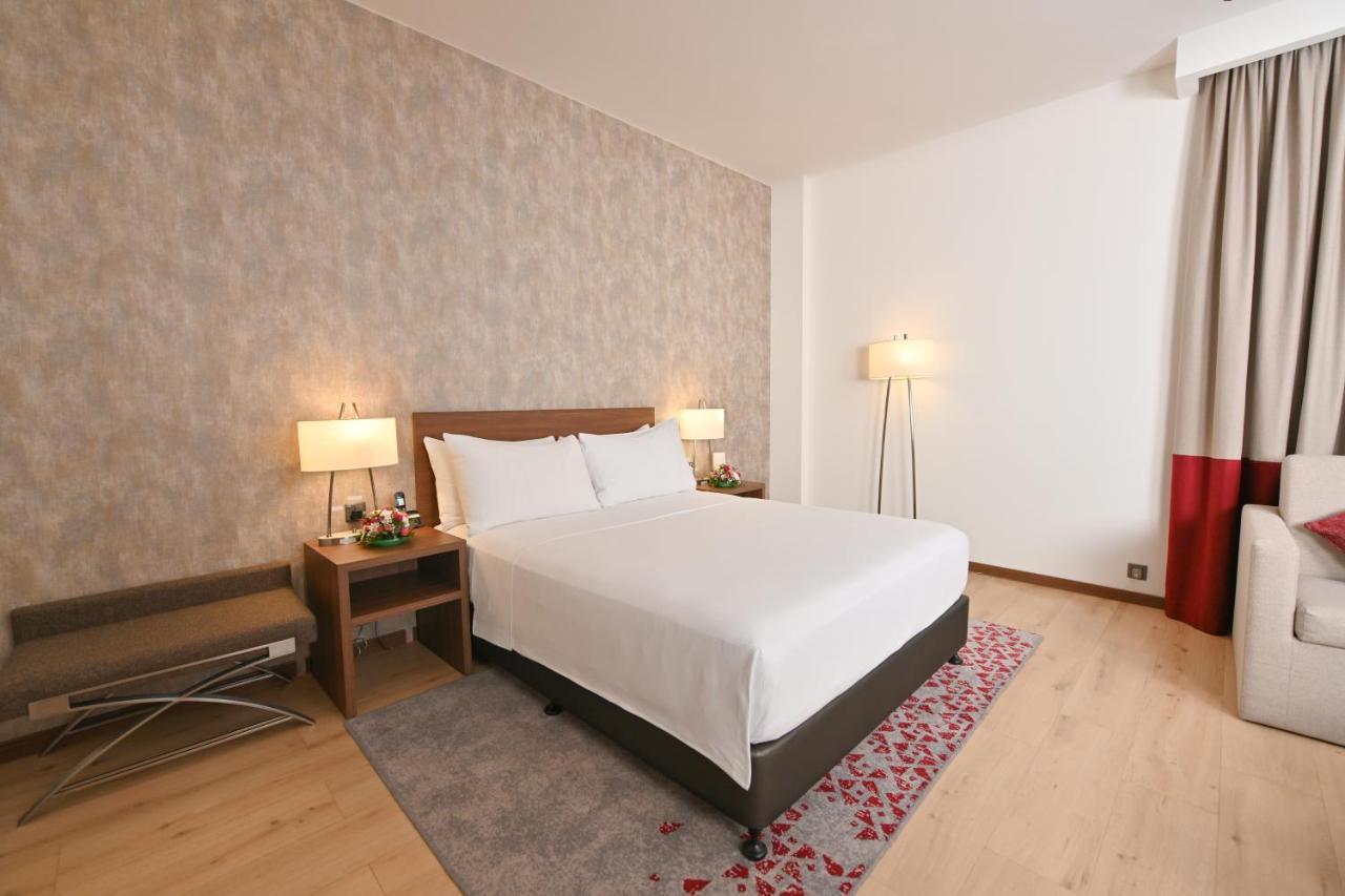 Comfort Hotel Jeddah King Road Екстериор снимка