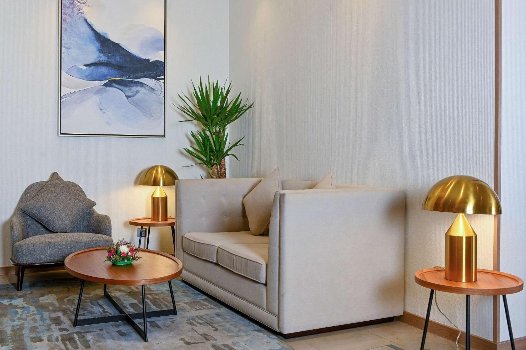 Comfort Hotel Jeddah King Road Екстериор снимка